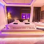 Hotel Ramka & Restaurant & Wine Bar Aparthotel 3*