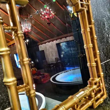 Ramka & Restaurant & Wine Bar מלון דירות פוזנן