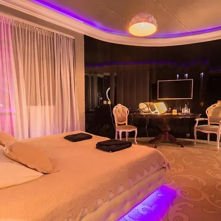 Ramka & Restaurant & Wine Bar 3* פוזנן