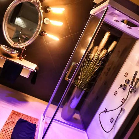 מלון דירות Ramka & Restaurant & Wine Bar