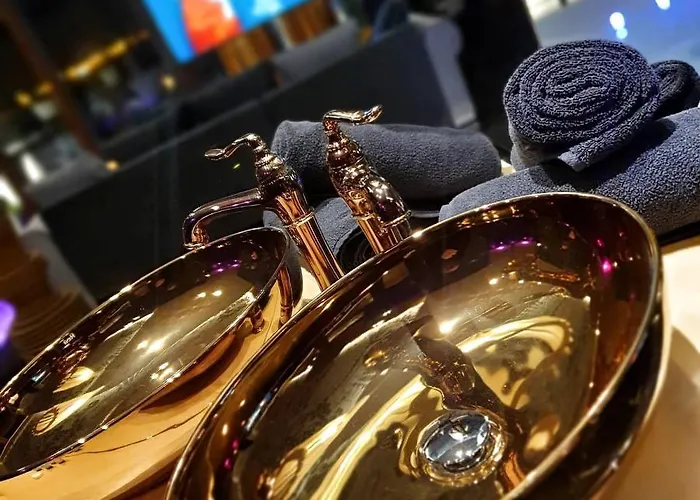 Ramka & Restaurant & Wine Bar Πόζναν