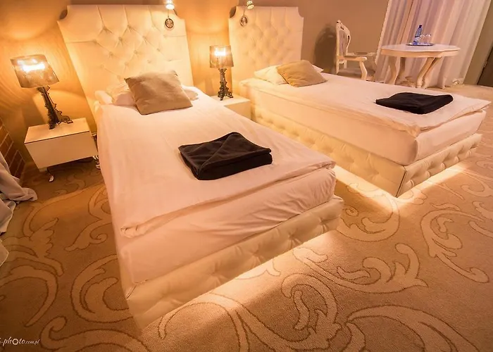 Ξενοδοχείο με διαμερίσματα Ramka & Restaurant & Wine Bar 3*