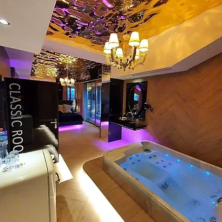 아파트호텔 Ramka & Restaurant & Wine Bar 포즈난