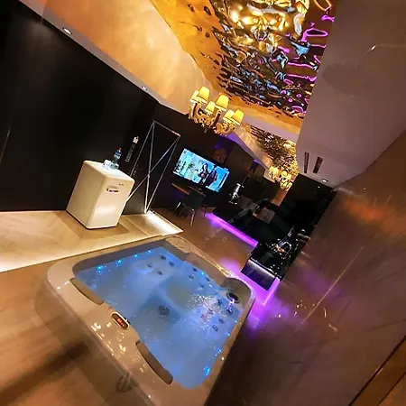 Ramka & Restaurant & Wine Bar 3* 포즈난
