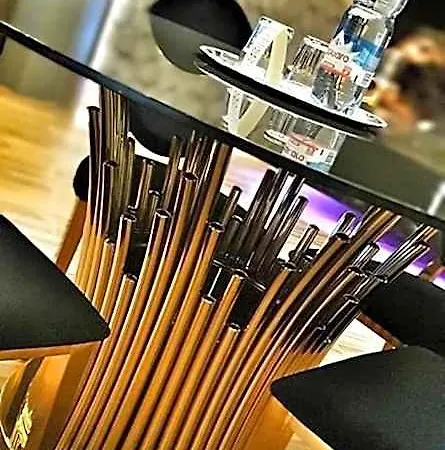 Ramka & Restaurant & Wine Bar 3*