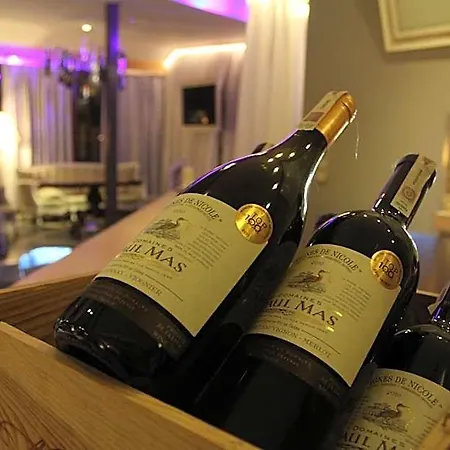 아파트호텔 Ramka & Restaurant & Wine Bar