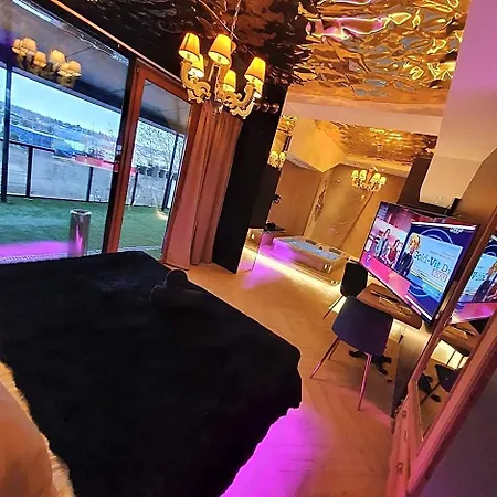 Ramka & Restaurant & Wine Bar 아파트호텔 포즈난
