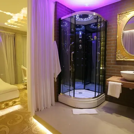 Ramka & Restaurant & Wine Bar Aparthotel