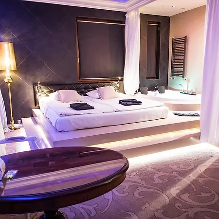 Ramka & Restaurant & Wine Bar 3* Poznań