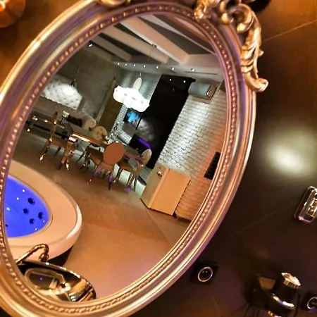 Ramka & Restaurant & Wine Bar 포즈난