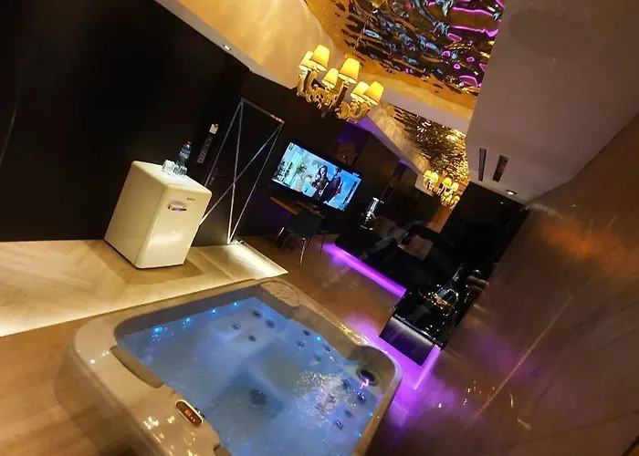 Ramka&restaurant&wine Bar 3*