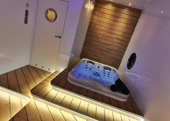 Ramka&restaurant&wine Bar Aparthotel Posen