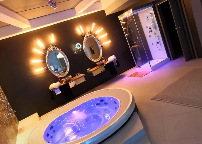 Ramka & Restaurant & Wine Bar Apart Otel Poznan